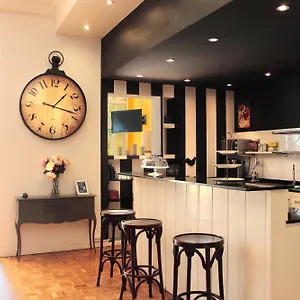 https://casa-consell.topbarcelonahotels.com